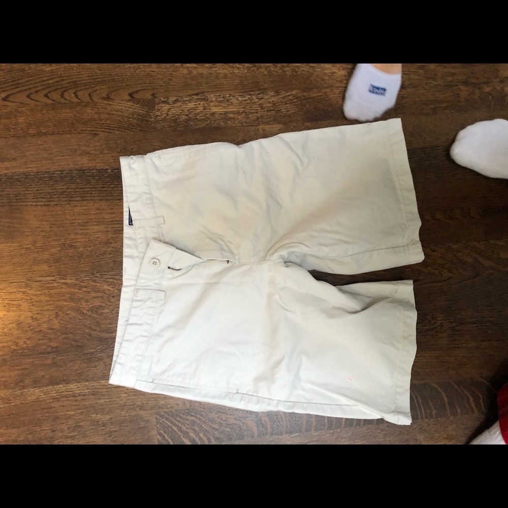 Vineyard vineyard khaki shorts